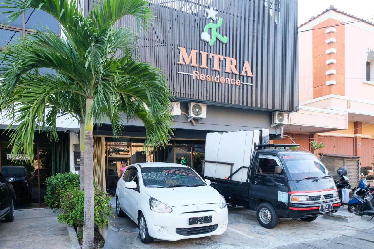 Reddoorz Near Ahmad Yani Airport 3 Hotel Semarang Exterior photo